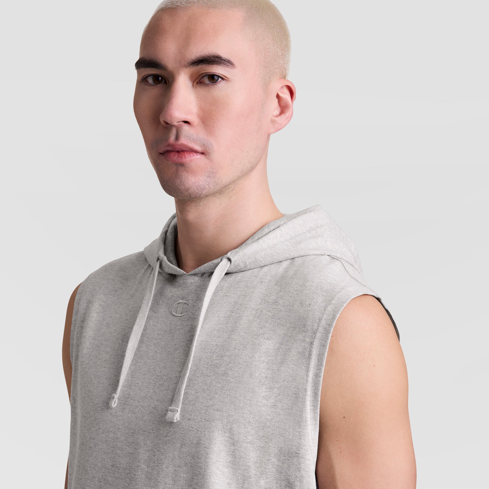 Sleeveless Hoodie. Embroidered C Logo - Image 4