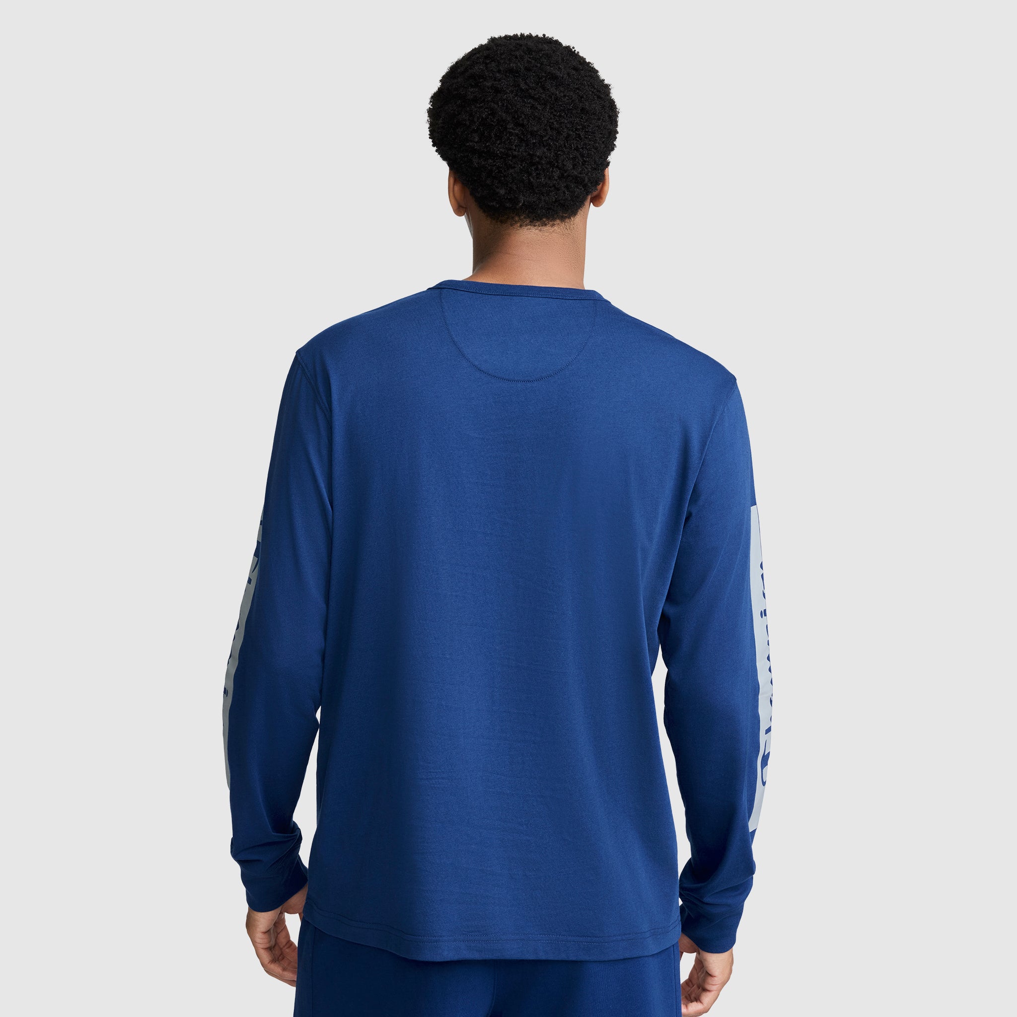 Medallion Long Sleeve Graphic T-Shirt - Image 2