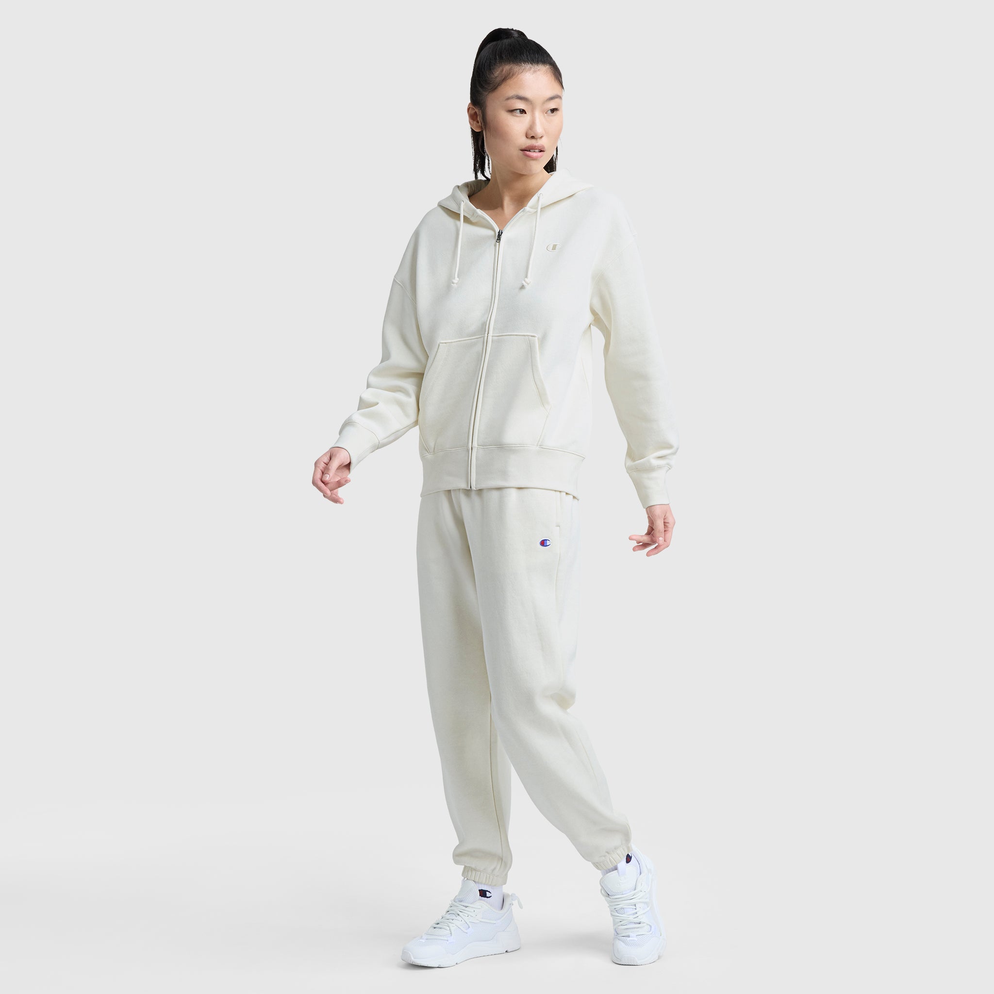 Powerblend Oversized Sweatpants. C Logo - Image 5