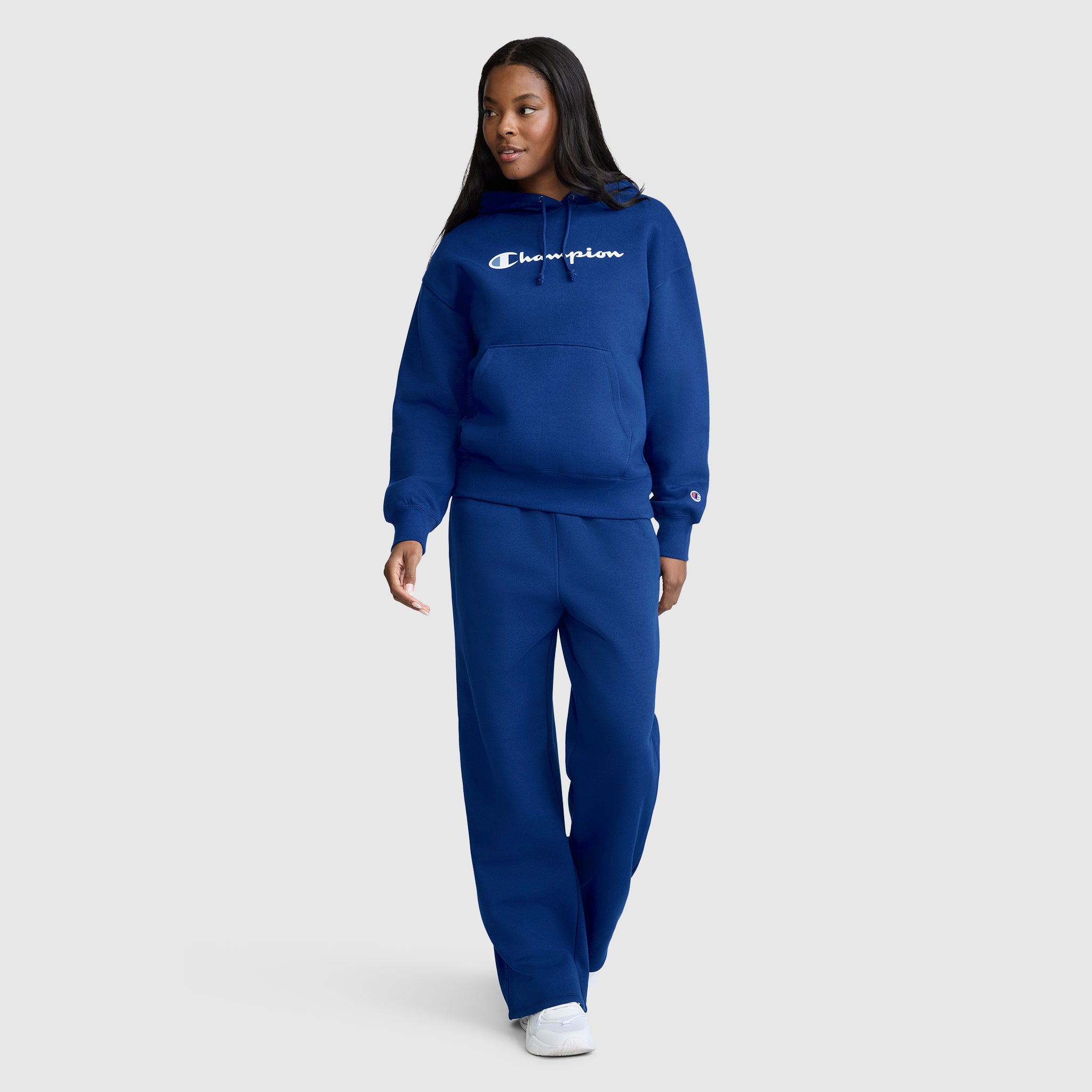 Champion Women's Powerblend Relaxed Hoodie. Script Logo - Image 6