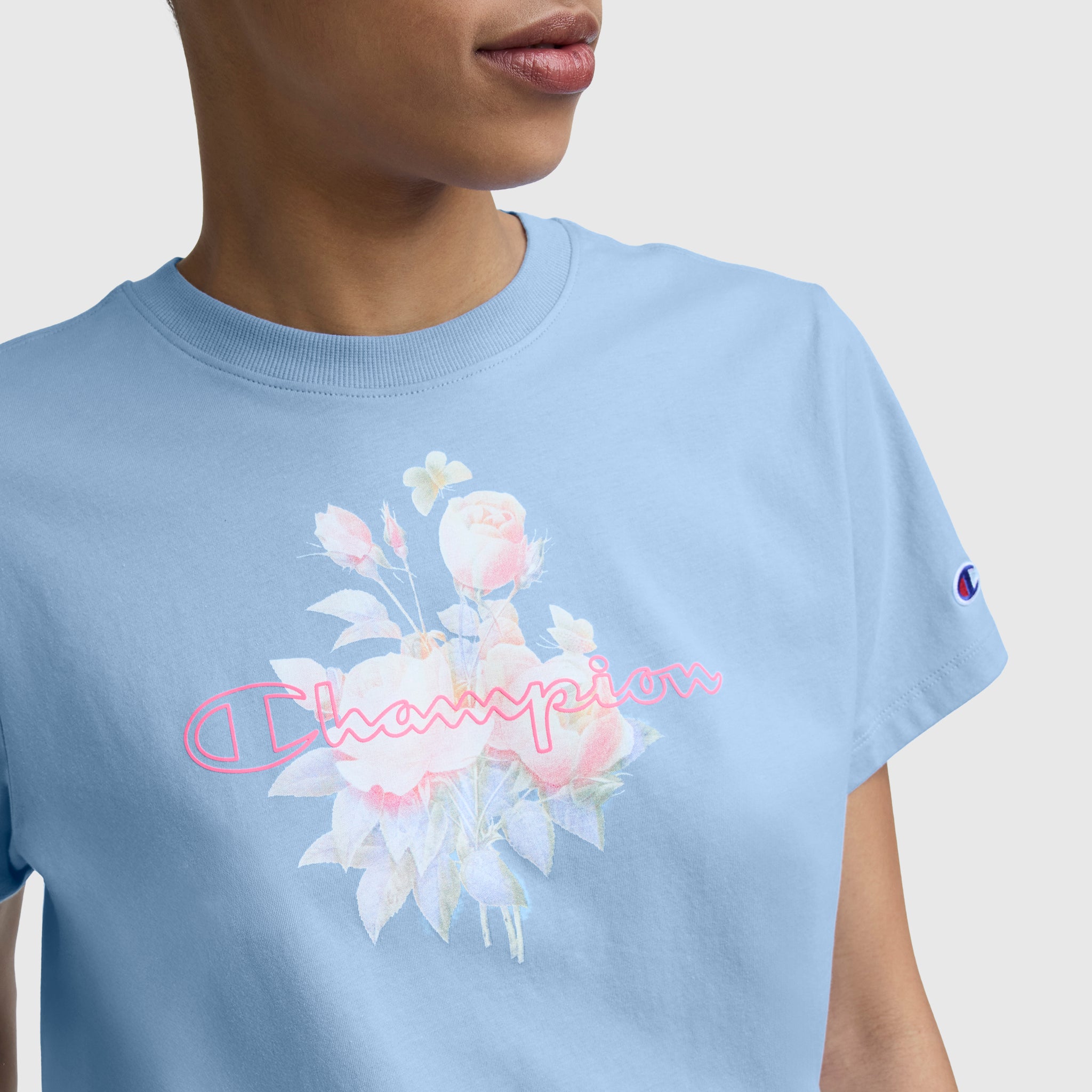 Blurred Roses Graphic T-Shirt. C Logo - Image 4